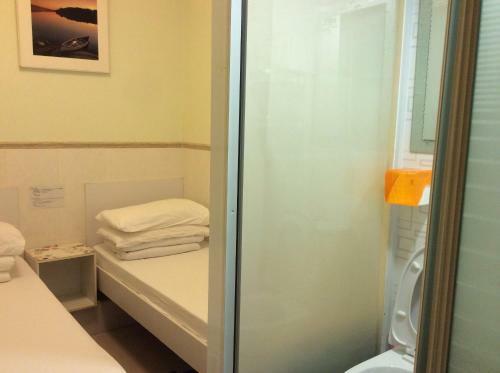 Hostal Li Cheng Guesthouse