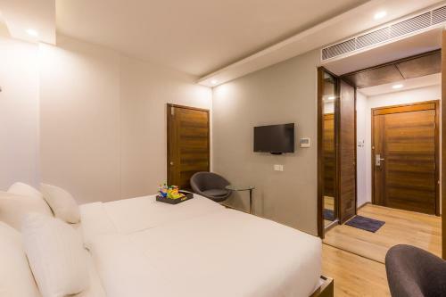 Oyo 316 Hotel Brigade Royale