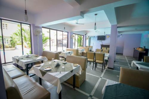 Hotel Ticlo Resorts