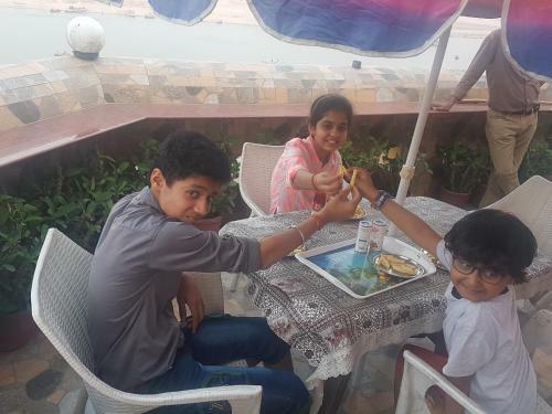 Hostal Shiva Ganges View Guest House