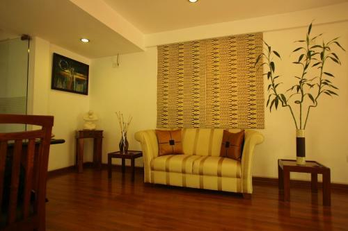 Hotel Justa Off Mg Road
