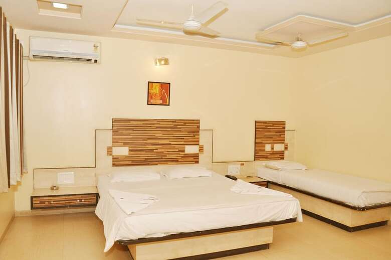 Hotel Sai Suraj Palace