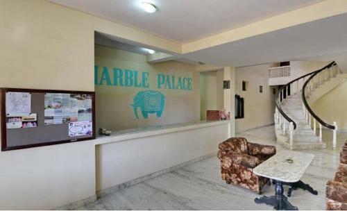 Hostal Hotel Marble Palace
