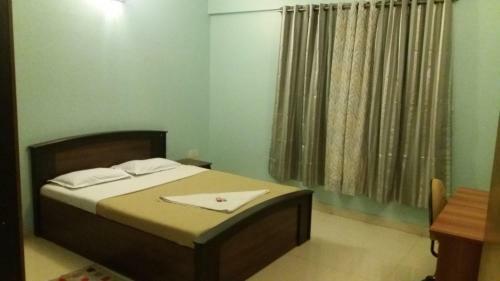 Hotel Bluebell Service Apartment, Amanora