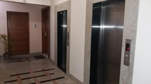 Hotel Bluebell Service Apartment, Amanora