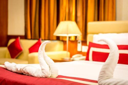 Hotel Octave Suites - Residency Rd