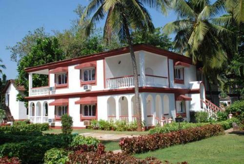 Hotel Paradise Village Beach Resort
