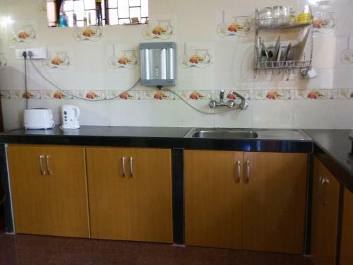 Hostal Feyona Guest House