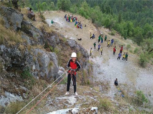 Northern Adventures & Camps