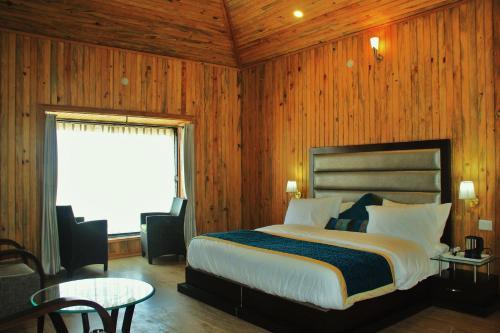 Hotel Ojaswi Himalayan Resort