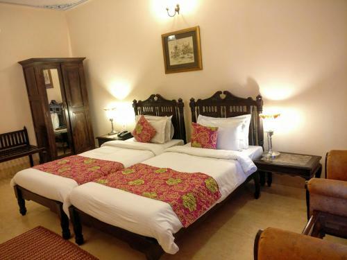 Suryaa Villa - A City Centre Hotel