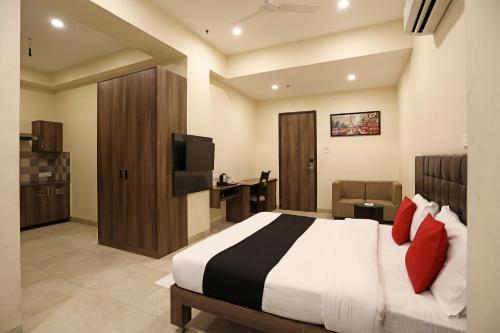Hotel Oyo Premium Cantonment Jail Road