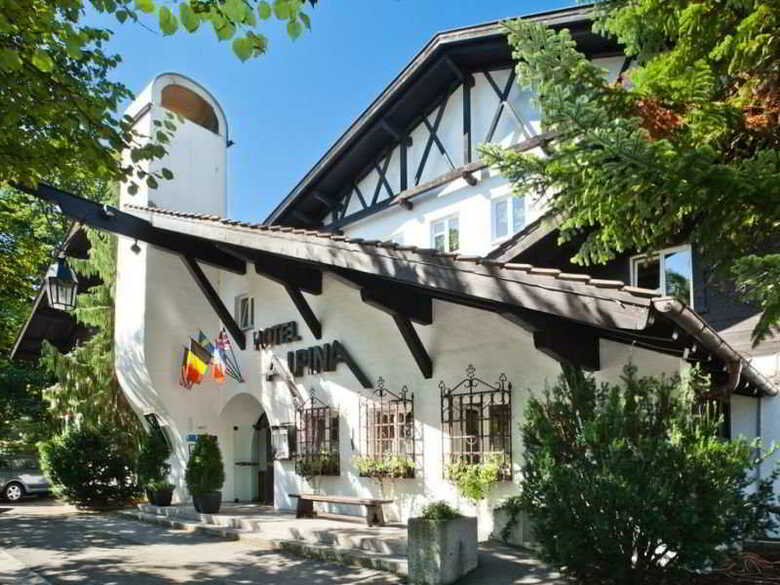 Treff Hotel Alpina