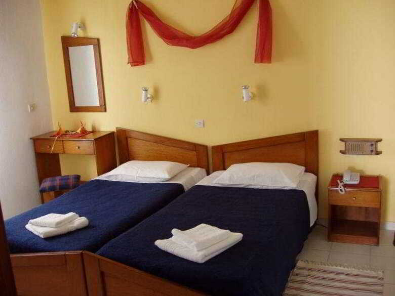 Hotel Dolphin Beach