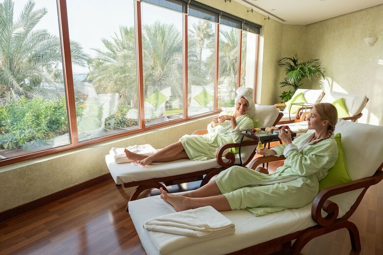 Hotel Jebel Ali Palm Tree Court And Spa