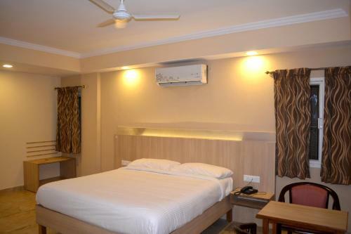 Hotel Royal Opera