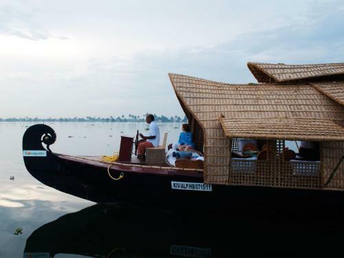 Soma House Boat
