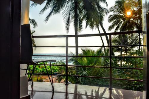 Hotel Club 7 Beach Resort