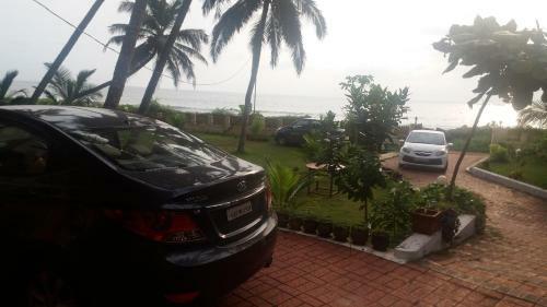 Hotel Club 7 Beach Resort