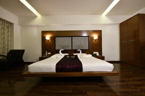Hotel Platinum Residency