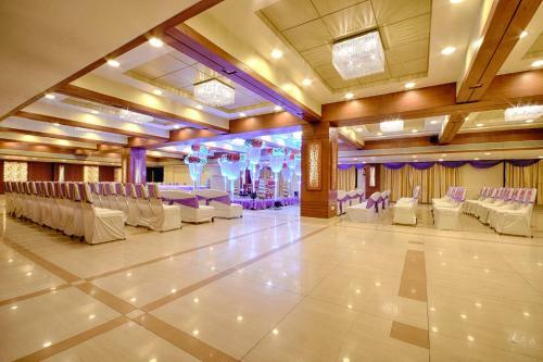 Hotel Platinum Residency