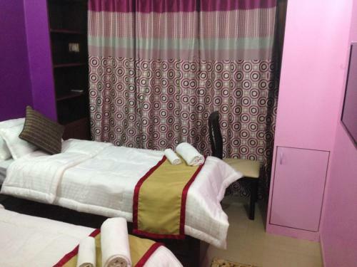 Hostal Veridical Hospitality