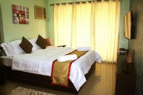 Hostal Veridical Hospitality