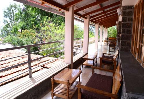 Hotel Lilly's Valley Resort