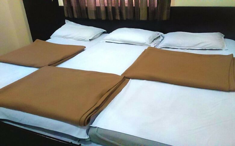 Hotel Sai Bhoomi