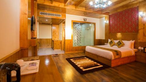 Hotel Kamna Hill Resort Shimla