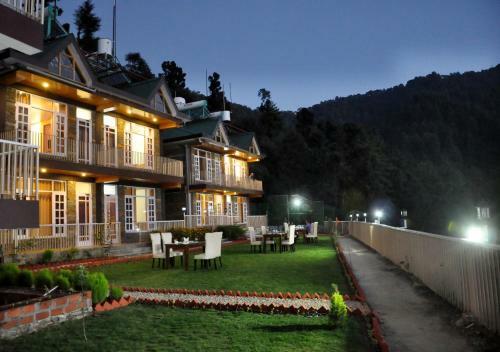 Hotel Kamna Hill Resort Shimla