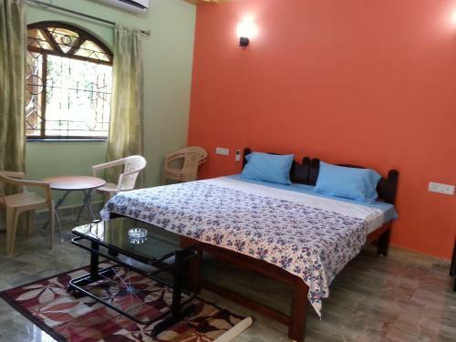 Hostal Sabinas Nest