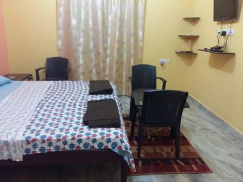 Hostal Sabinas Nest