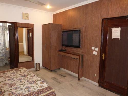 Hotel Rama Residency