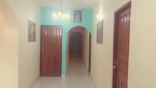 Hostal Camron Guest House