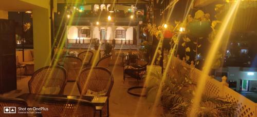 Hostal Madhav Guest House