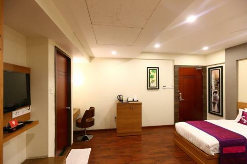 Hotel Adore Residency
