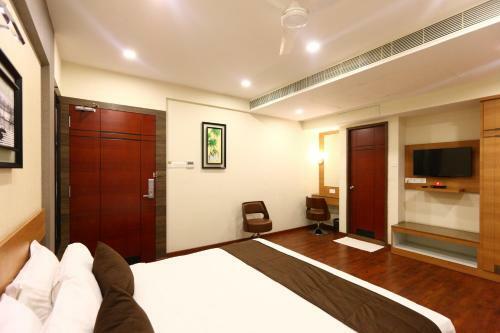 Hotel Adore Residency