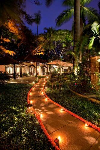 The Gateway Hotel Residency Road
