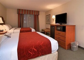 Hotel Comfort Suites
