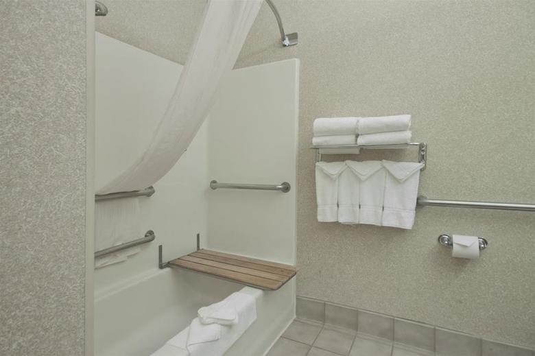 Hotel Comfort Suites