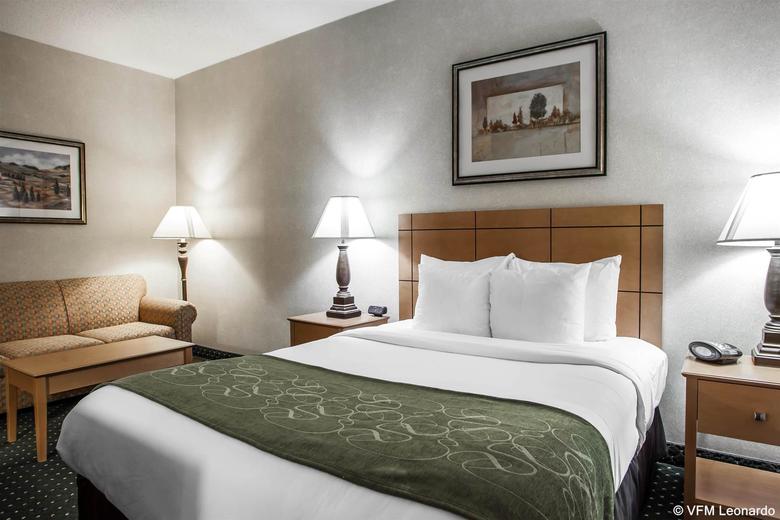 Hotel Comfort Suites