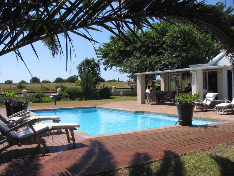 Hotel Oyster Bay Lodge