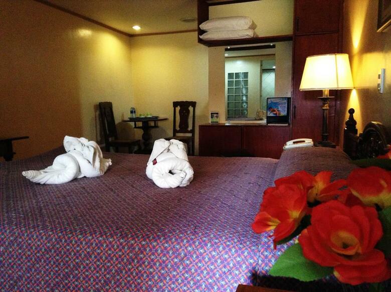 Hotel Crown Regency Residences Davao City
