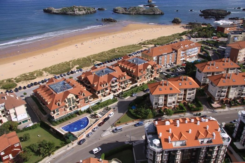 Maritimo Ris Hotel