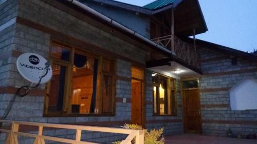 Hotel Peak And Snow Cottage