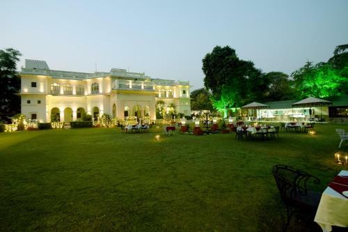 Hotel Hari Mahal Palace By Pachar Group
