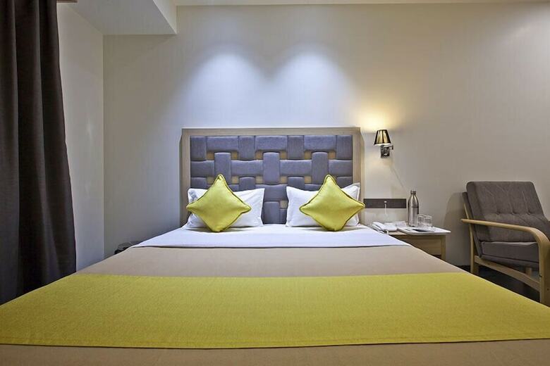 Hotel Sifat International