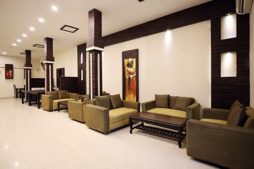 Posada Hotel Mm Yellowuds @ Amritsar Bus Stand