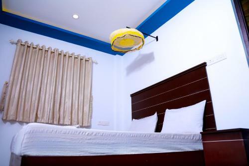 Hostal Pine Beach Residency